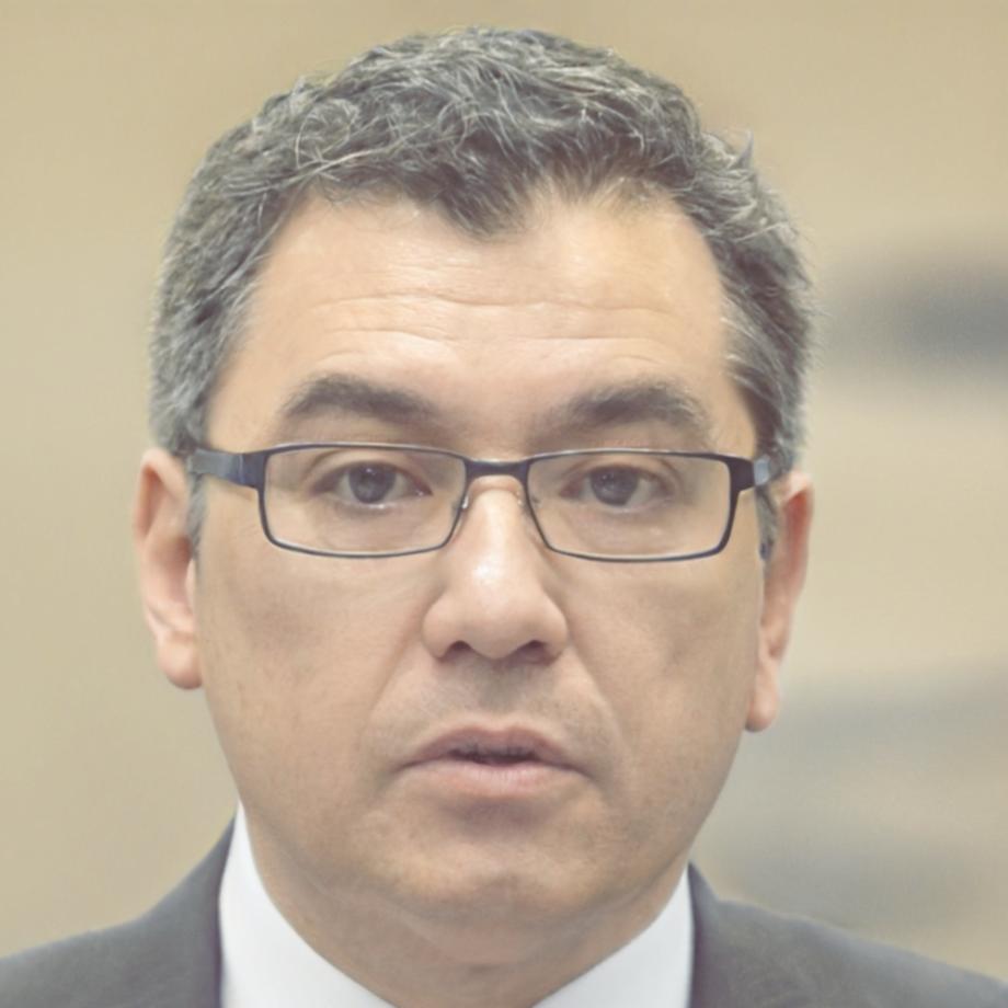 Hariyanto Setiawan - Spesialis Komunikasi Bisnis